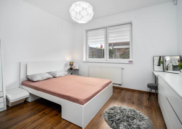 PRENÁJOM 4 izb. rodinného domu, Púpavová ul., Pezinok