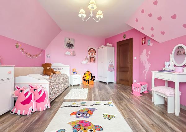 SPIŠSKÝ HRHOV- EXKLUZÍVNY rodinný dom s PROFI záhradou