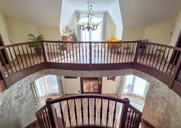 SPIŠSKÝ HRHOV- EXKLUZÍVNY rodinný dom s PROFI záhradou