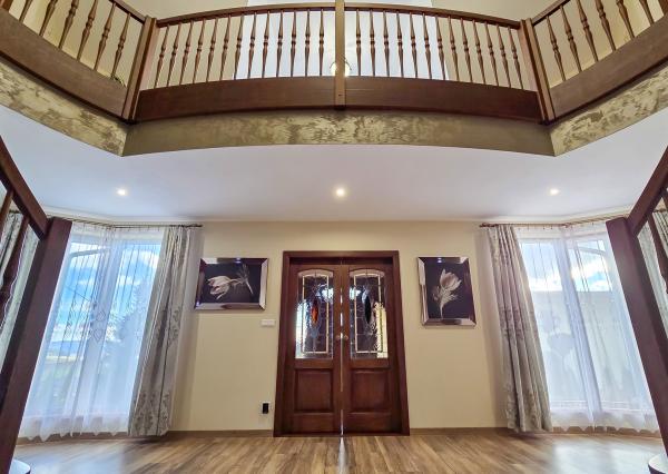 SPIŠSKÝ HRHOV- EXKLUZÍVNY rodinný dom s PROFI záhradou