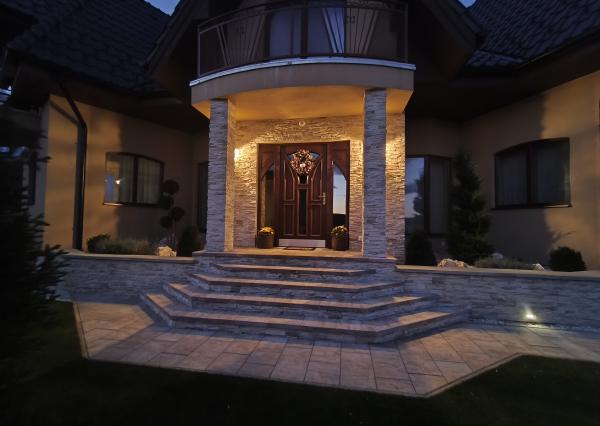 SPIŠSKÝ HRHOV- EXKLUZÍVNY rodinný dom s PROFI záhradou