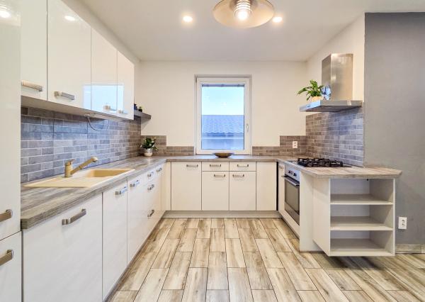 REZERVOVANÉ!SPIŠSKÝ HRHOV 4-izbový rodinný dom na PREDAJ