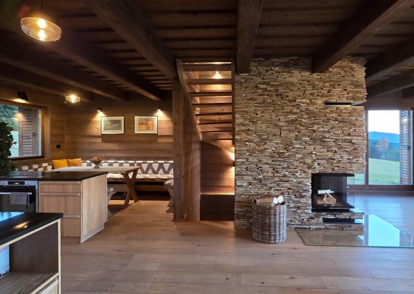 LUXUSNÉ zrubové chalupy s výhľadom na Kriváň (obec Východná)