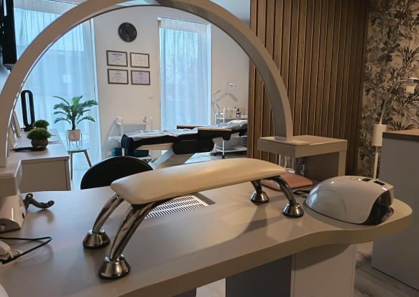 Odstúpenie prenájmu exluzívneho Beauty Salónu v centre mesta