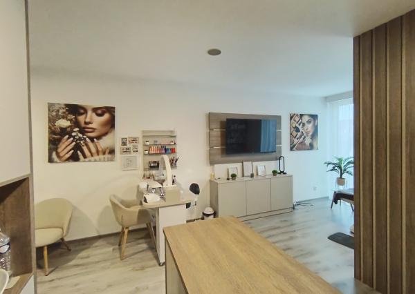 Odstúpenie prenájmu exluzívneho Beauty Salónu v centre mesta
