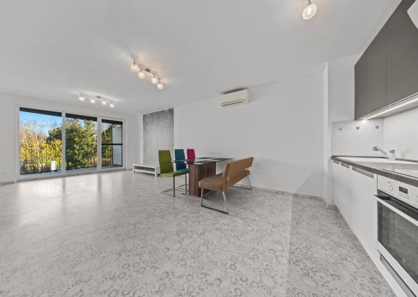 VEĽKOMETRÁŽNY, BEZBARIÉROVÝ 2-IZBOVÝ BYT V NOVOSTAVBE, CENTRUM ŠAMORÍN