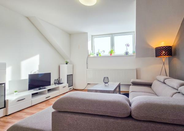 2-izbový mezonetový byt pod Vysokými Tatrami (Veľký Slavkov)