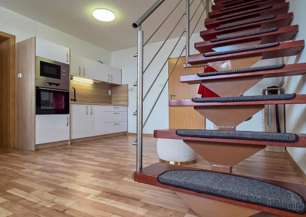 2-izbový mezonetový byt pod Vysokými Tatrami (Veľký Slavkov)