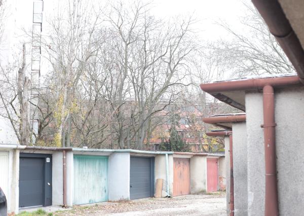 Predaj garáže v Šamoríne – Mestský Majer, 19 m², s pozemkom