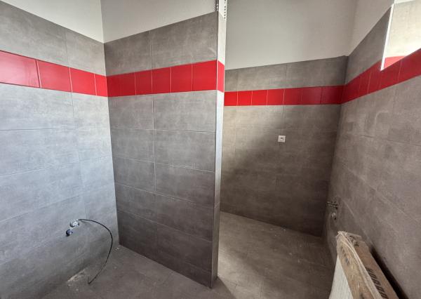 NA PREDAJ: Moderná komerčná budova vo fáze finalizácie – Senica.