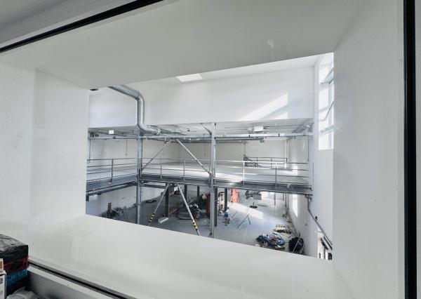 NA PREDAJ: Moderná komerčná budova vo fáze finalizácie – Senica.