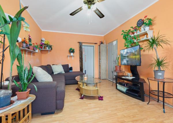 4-izbový byt s loggiou, pivnicou a potenciálom –Bernolákovo