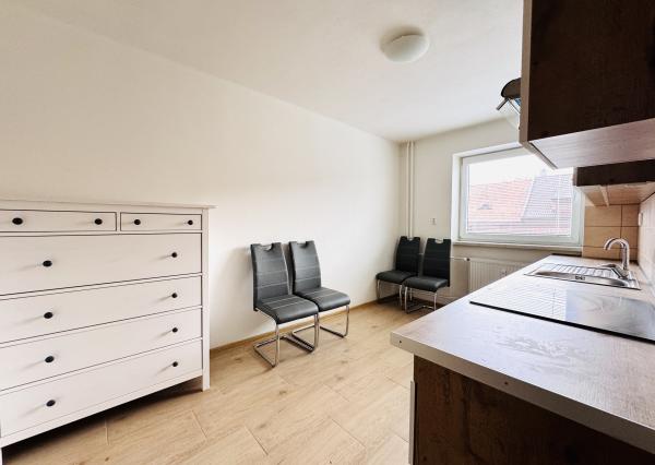 Na prenájom 1-izbový zariadený byt,Holíč -okres Skalica.