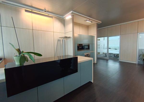 Ikonické Sídlo na prenájom pre Lídrov na 10. Poschodí