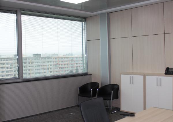 Ikonické Sídlo na prenájom pre Lídrov na 10. Poschodí