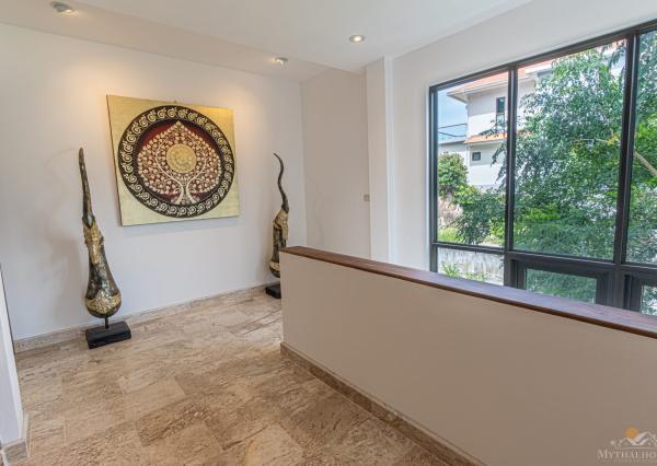 Luxusná 4-izbová vila z travertínu na predaj v Chaweng Noi, Koh Samui