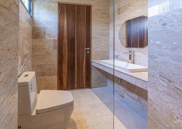 Luxusná 4-izbová vila z travertínu na predaj v Chaweng Noi, Koh Samui