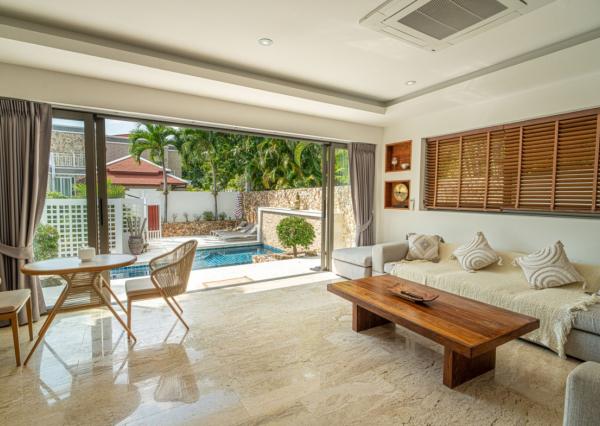 Luxusná 4-izbová vila z travertínu na predaj v Chaweng Noi, Koh Samui