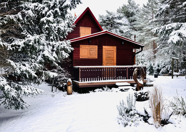 Na predaj rekreačná chata v srdci Skalických hôr .