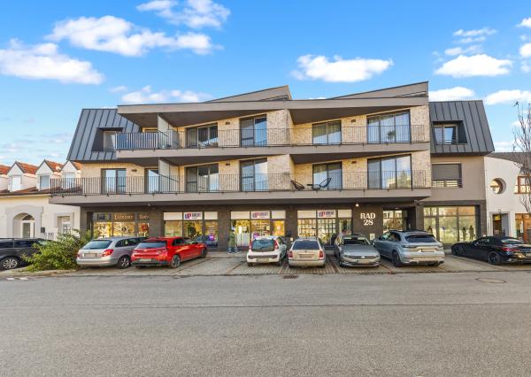 PRENÁJOM -  VEĽKOMETRÁŽNY, BEZBARIÉROVÝ 2-IZBOVÝ BYT V NOVOSTAVBE, CENTRUM ŠAMORÍN