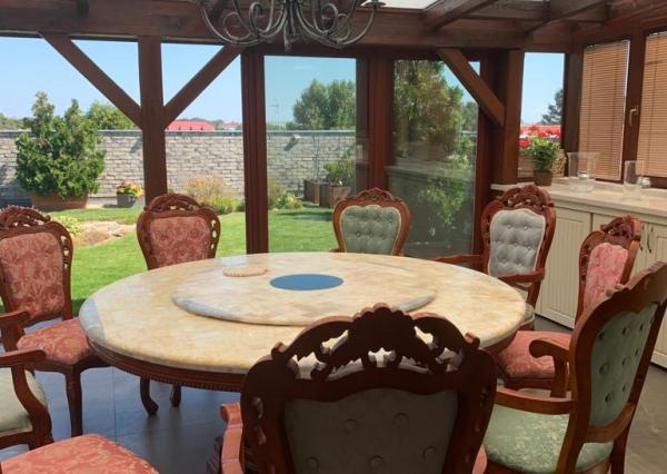 Na predaj 4 izbový  byt so zimnou záhradou a veľkou terasou