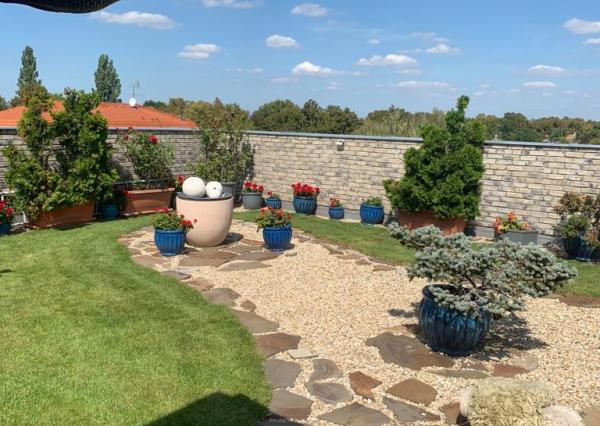 Na predaj 4 izbový  byt so zimnou záhradou a veľkou terasou