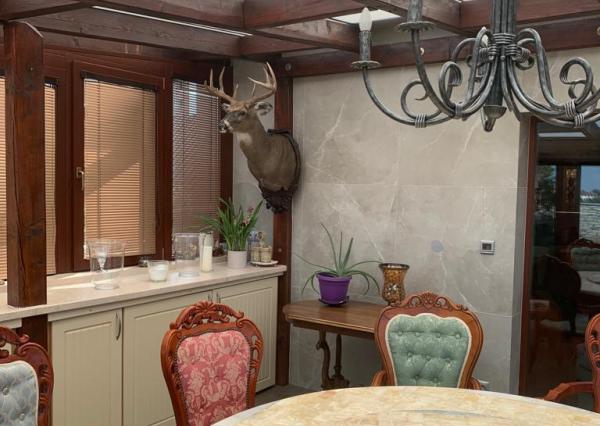 Na predaj 4 izbový  byt so zimnou záhradou a veľkou terasou