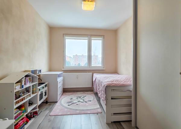 SPIŠSKÁ NOVÁ VES 3-izbový byt na PREDAJ (sídlisko Západ)