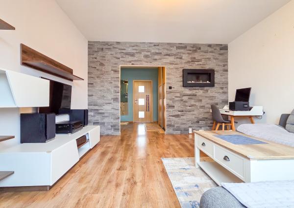 SPIŠSKÁ NOVÁ VES 3-izbový byt na PREDAJ (sídlisko Západ)