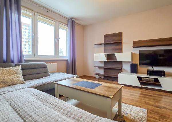 SPIŠSKÁ NOVÁ VES 3-izbový byt na PREDAJ (sídlisko Západ)