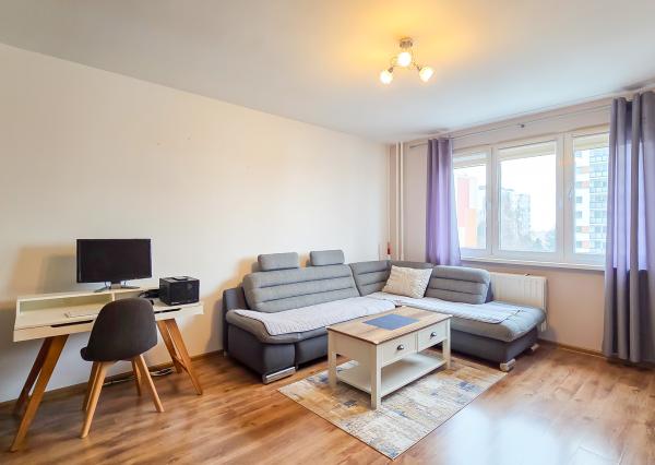 SPIŠSKÁ NOVÁ VES 3-izbový byt na PREDAJ (sídlisko Západ)