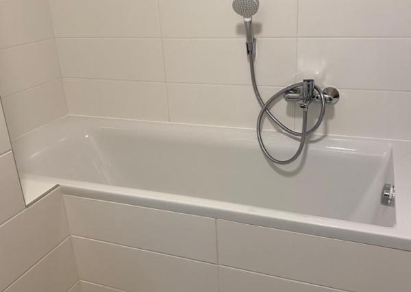 PRENÁJOM  kompletne zariadený, bezbariérový,  2-izbový byt v novostavbe na Sídlisku Platan v meste Šamorín.