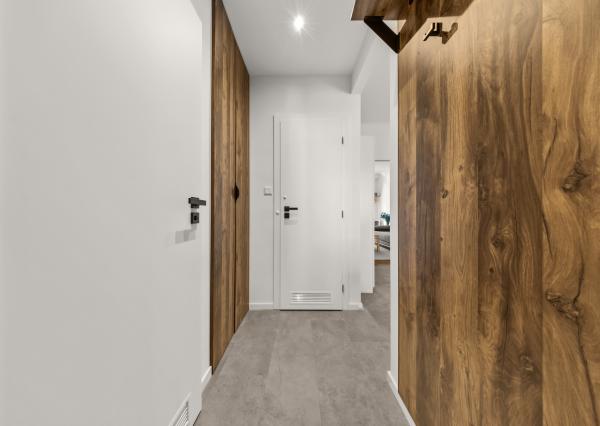 Na prenájom priestranný 1 izbový byt na Vajnorskej ulici pár krokov od Trnavského mýta