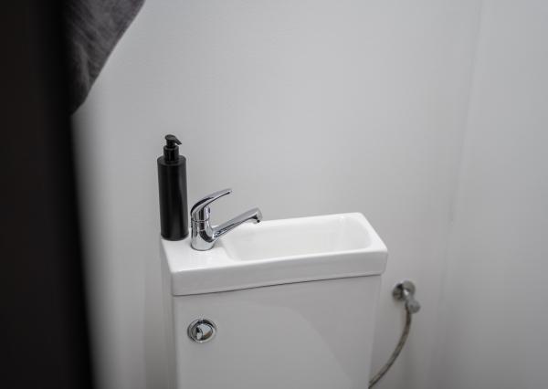 🏡 NA PREDAJ veľkometrážny 2izb.byt a garáž, Nové Mesto nad Váhom