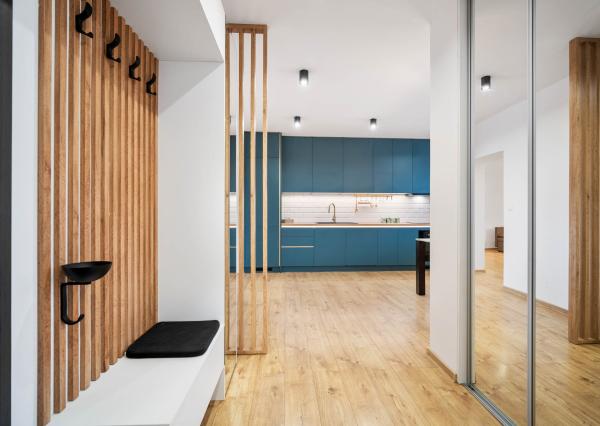 🏡 NA PREDAJ veľkometrážny 2izb.byt a garáž, Nové Mesto nad Váhom