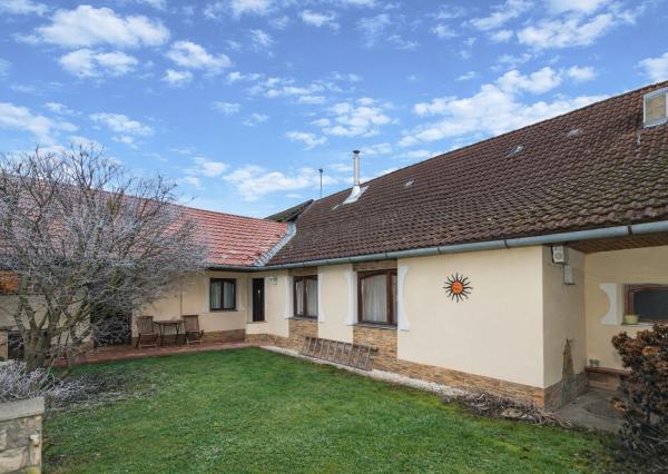 🏡 Na predaj zrekonštruovaný rodinný dom v obci Čachtice