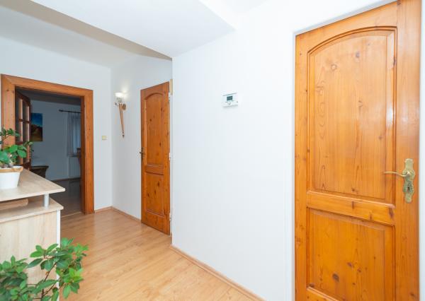 🏡 Na predaj zrekonštruovaný rodinný dom v obci Čachtice