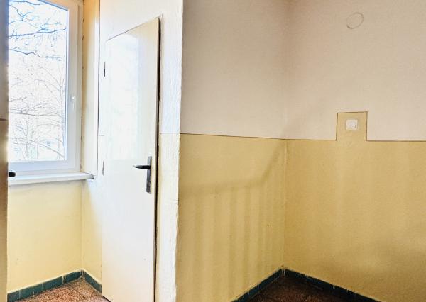 Priestranný 3-izbový byt 84 m² s balkónom – Skalica, Dr. Clementisa.