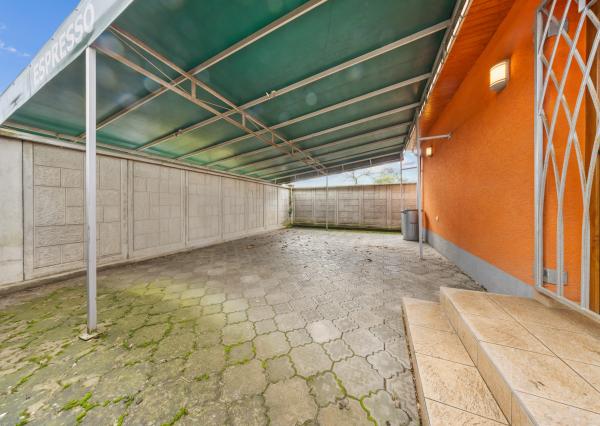 PREDAJ KOMERČNÉHO PRIESTORU, ROHOVCE (25 min. Bratislava R7)