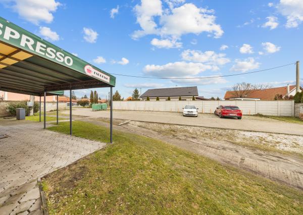 PREDAJ KOMERČNÉHO PRIESTORU, ROHOVCE (25 min. Bratislava R7)