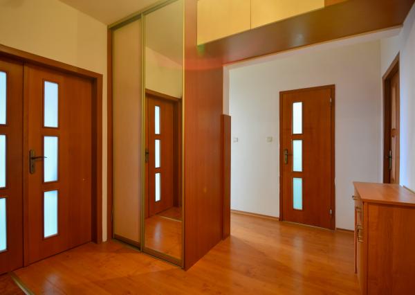 SPIŠSKÁ NOVÁ VES 3-izbový byt na PREDAJ (sídlisko MIER)