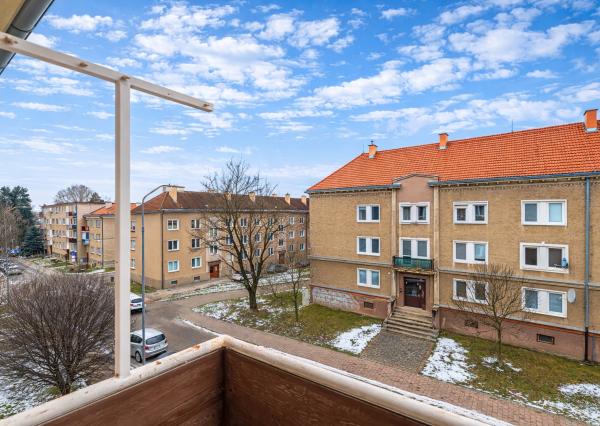 PREDAJ 2-IZBOVÝ BYT S BALKÓNOM V TEHLOVOM DOME – ul. 1. MÁJA