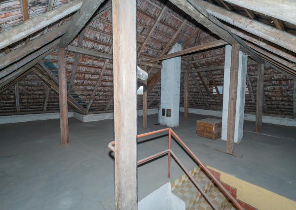 NA PREDAJ Rodinný dom s pozemkom 1188 m² - Moravské Lieskové