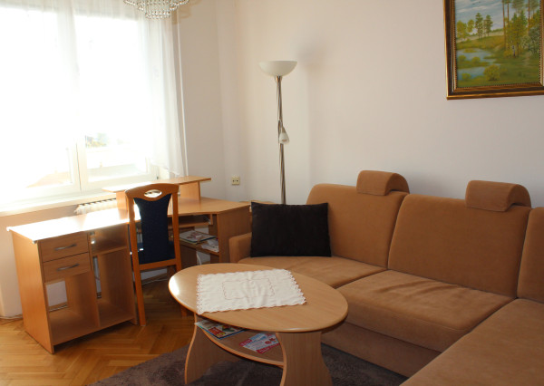 Na prenájom priestranný 1.5 izbový byt na Radarovej ulici