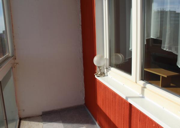 Na prenájom priestranný 1.5 izbový byt na Radarovej ulici