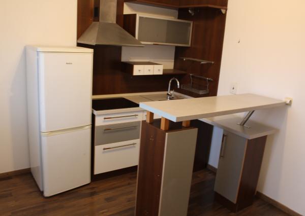 Na predaj 1 izbový byt na Doležalovej ulici