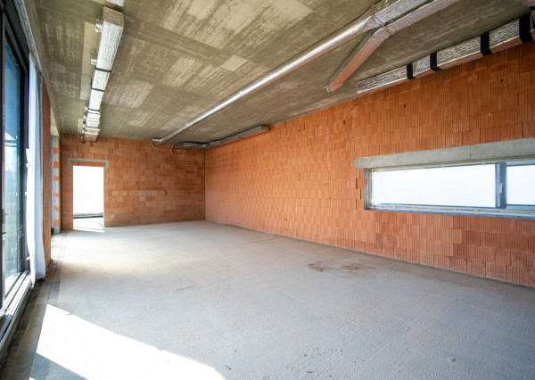 PREDAJ RODINNEJ VILY S WELLNESS A POZEMKOM 2548 m² – ROVINKA