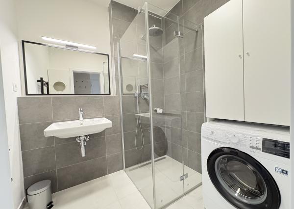 Na prenájom krásny 2 izbový byt v novostavbe s balkónom a parkovaním