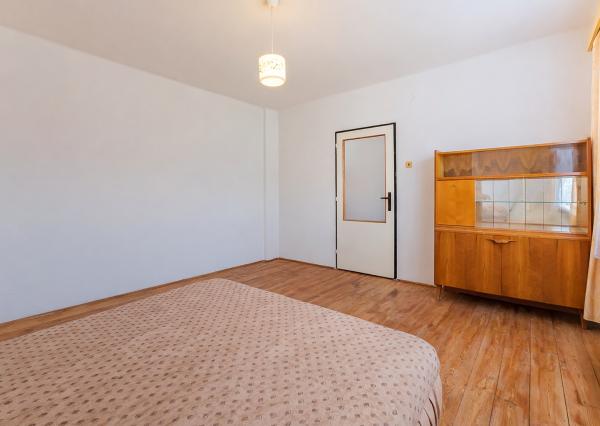 PREDAJ - Rodinný dom - Čachtice