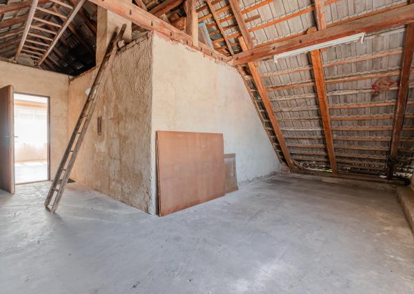 PREDAJ - Rodinný dom - Čachtice